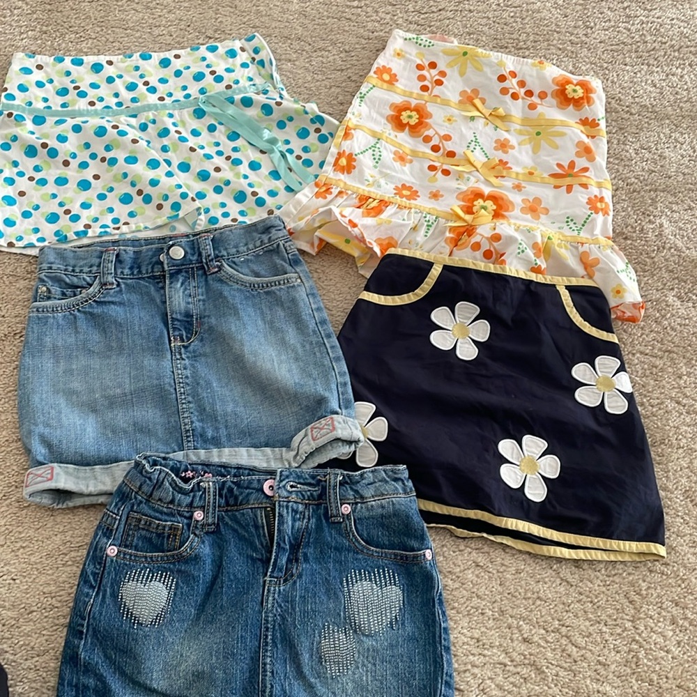 Girls size 7 skirt Bundle